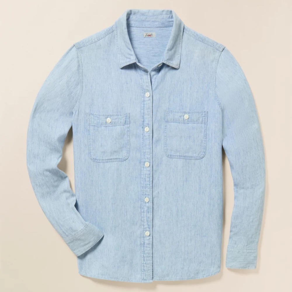 Faherty Tried and True Chambray Shirt Women’s Medium - Picture 9 of 10